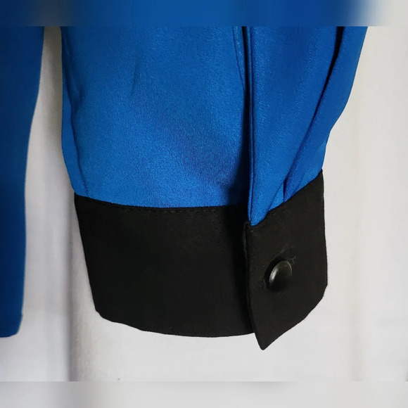 80's Vintage Bob Mackie Wearable‎ Art Blue Blouse with Black Sequins, Size S - Picture 4 of 5